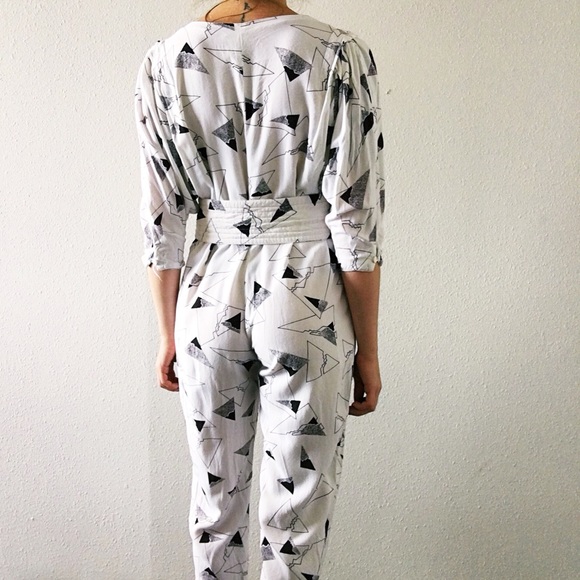 Norah Noh Vintage Geometric Print Jumpsuit Belted - Picture 3 of 7